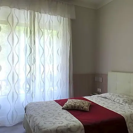 Paradiso 3*