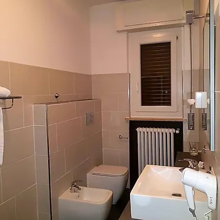 Hotel Paradiso 3*