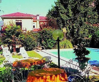 Hotel Paradiso