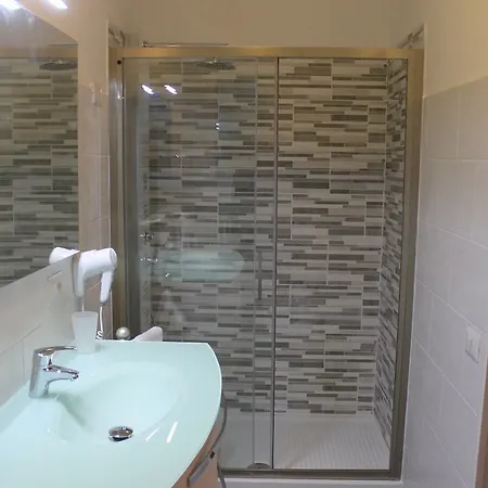 Hotel Paradiso 3*