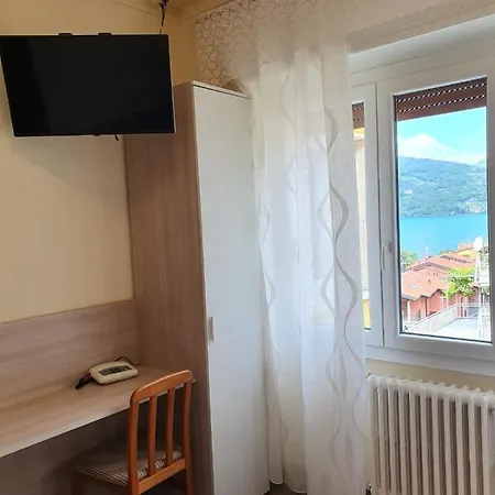 Paradiso Hotel Maccagno