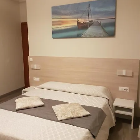 Ξενοδοχείο Paradiso 3*