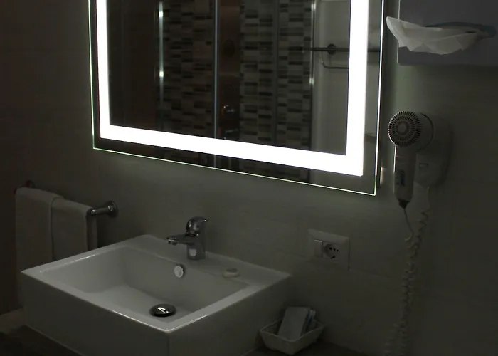 Paradiso 3* Maccagno