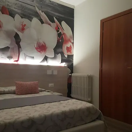 Hotel Paradiso 3*